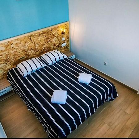 Roots Apartment 赞布热拉-杜马尔 外观 照片