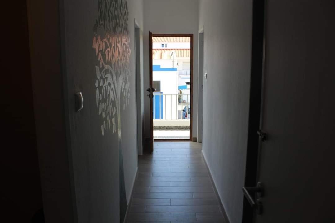 Roots Apartment 赞布热拉-杜马尔 外观 照片